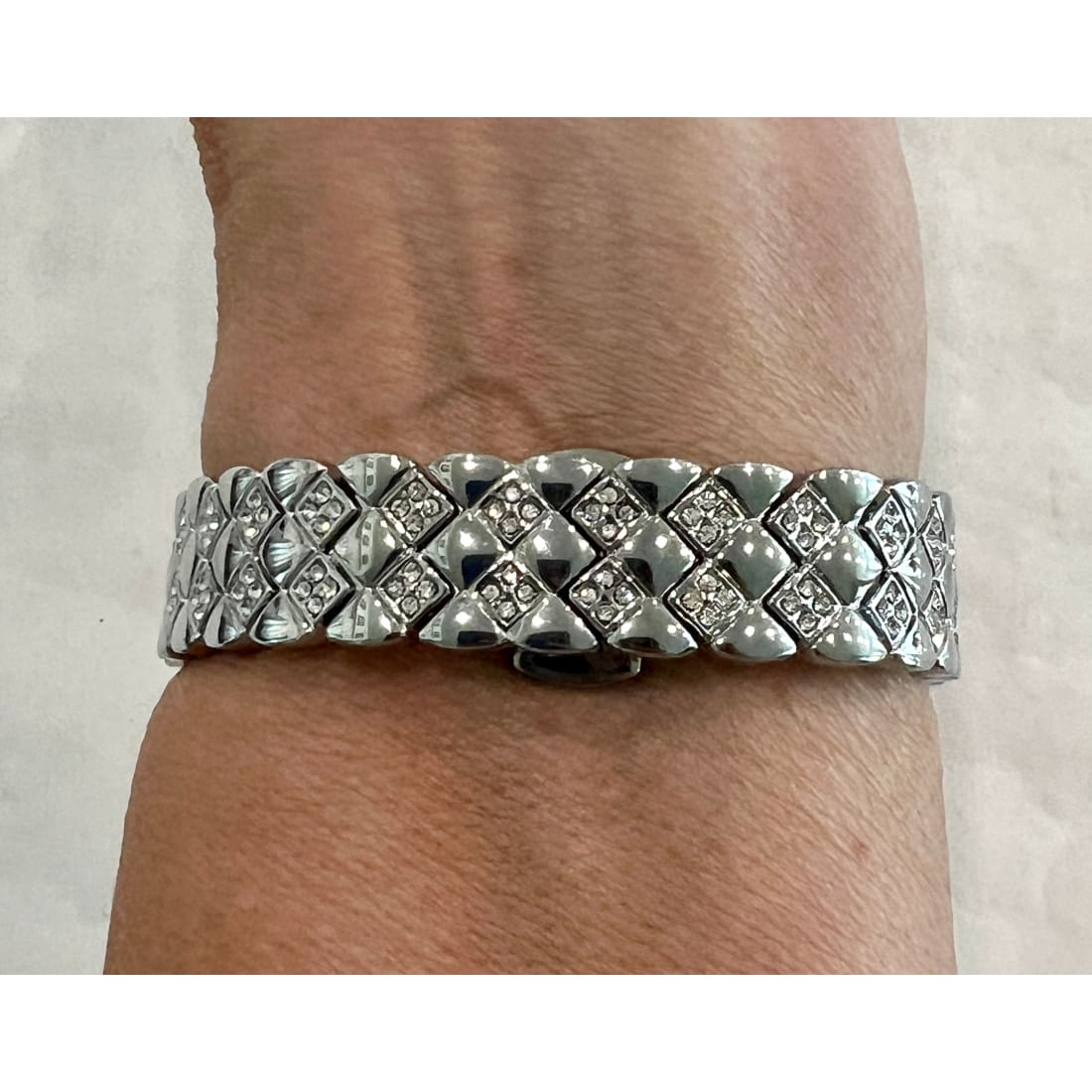 Apple Watch Band Bracelet Silver Swarovski Crystals & or Apple Watch Cover Lab Diamond Bezel Case Smartwatch Bumper 38mm-49mm Ultra - apple