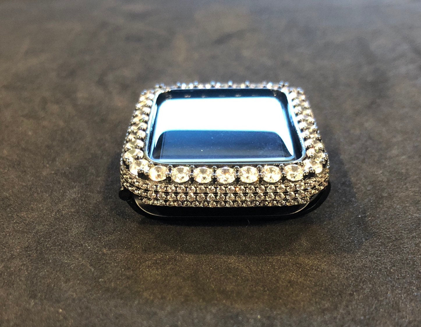 Black Apple Cover Large 3.5mm Lab Diamonds Apple Watch Cover Bumper Crystal Iwatch Candy Bling 38mm-45mm Series 2-9