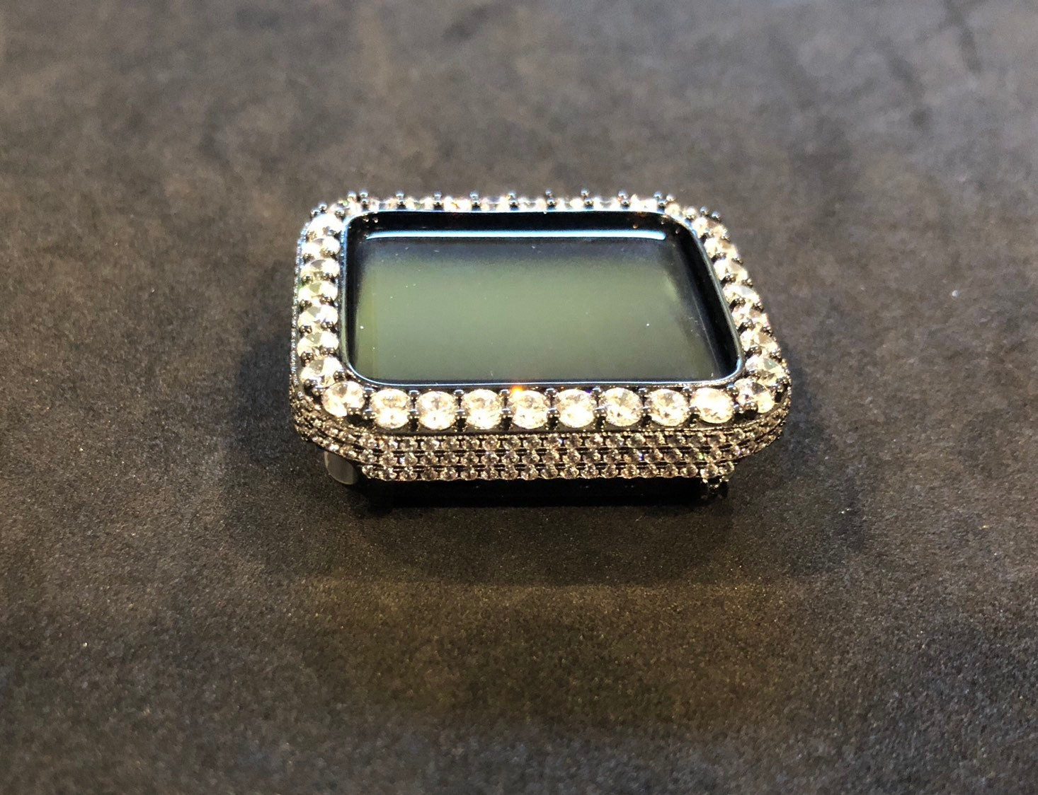 Black Apple Cover Large 3.5mm Lab Diamonds Apple Watch Cover Bumper Crystal Iwatch Candy Bling 38mm-45mm Series 2-9