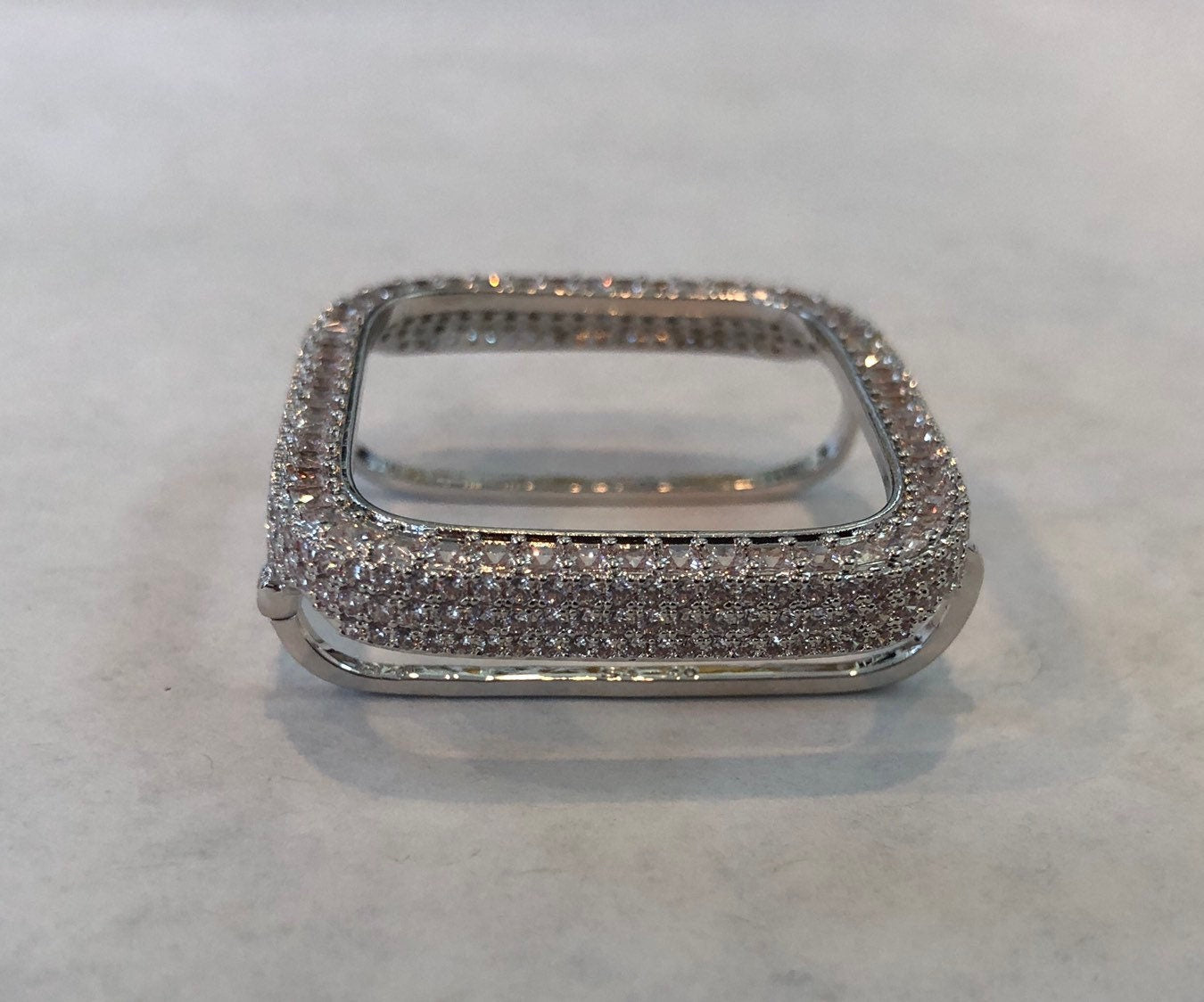 Apple Watch Cover Silver Metal Bezel 2.5mm Lab Diamonds, Apple Watch Case Protective Smartwatch Bumper Bling 40mm Series 4.5,6