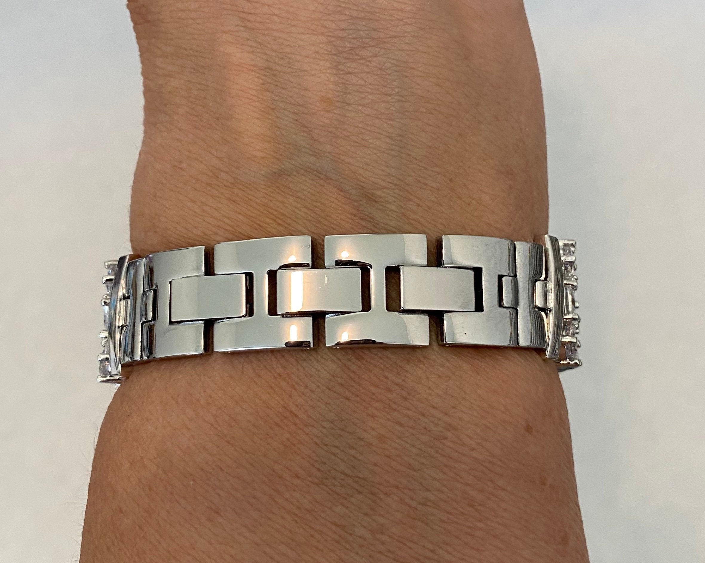 Silver Apple Watch Band 42mm 46mm Series 10 Women's Swarovski Crystal & or Apple Watch Cover Lab Diamond Bezel Iwatch Case 38mm-49mm Bling