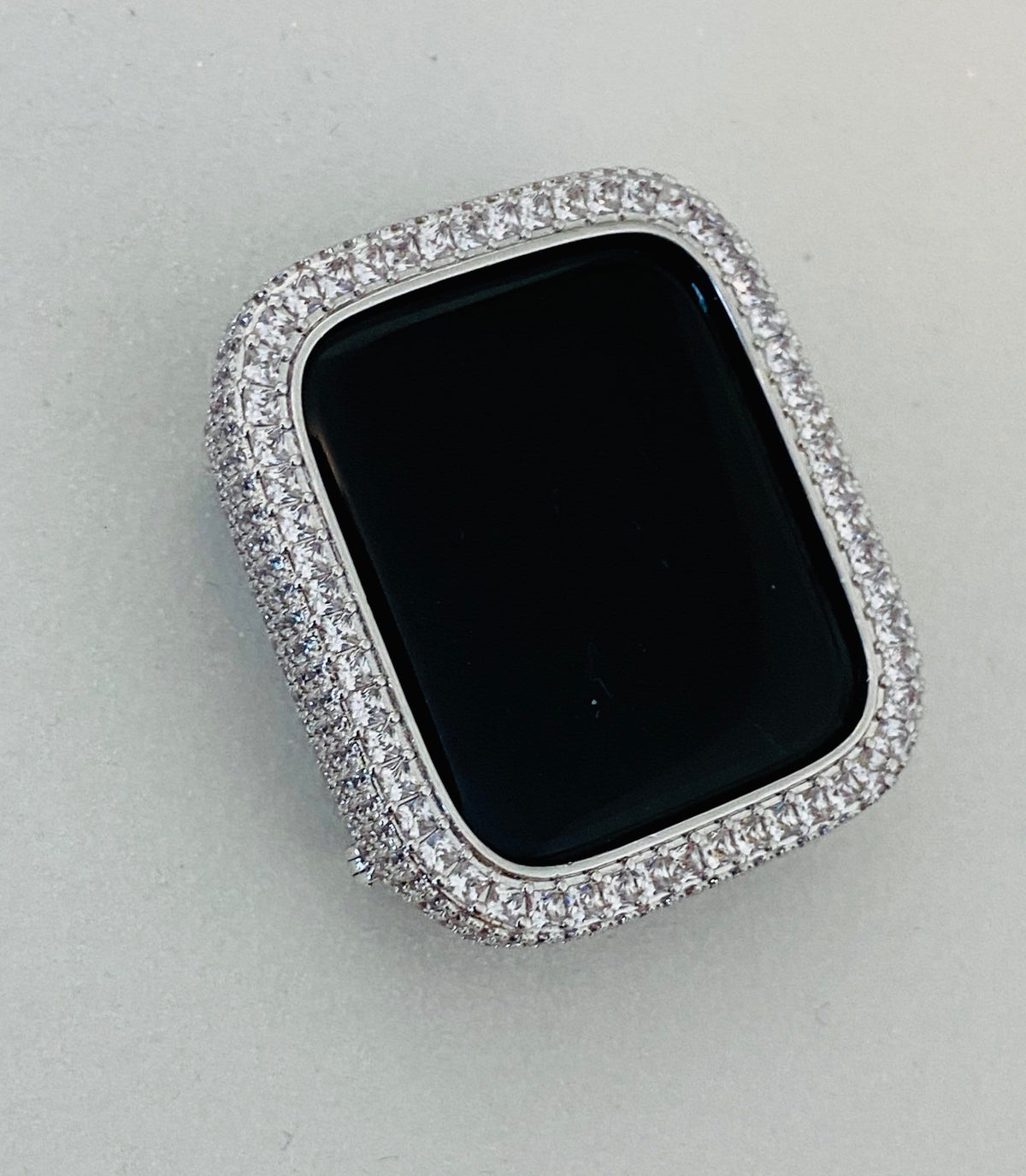 Apple Watch Cover Silver Metal Bezel 2.5mm Lab Diamonds, Apple Watch Case Protective Smartwatch Bumper Bling 40mm Series 4.5,6 SE