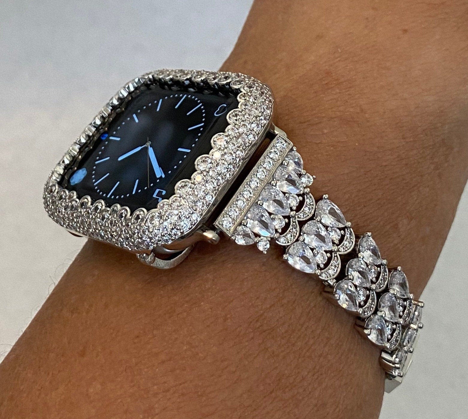 White Gold Apple Watch Band 41mm Women Silver Swarovski Crystals & or Apple Watch Cover Lab Diamond Bezel Apple Watch Case 38mm - 49mm Ultra