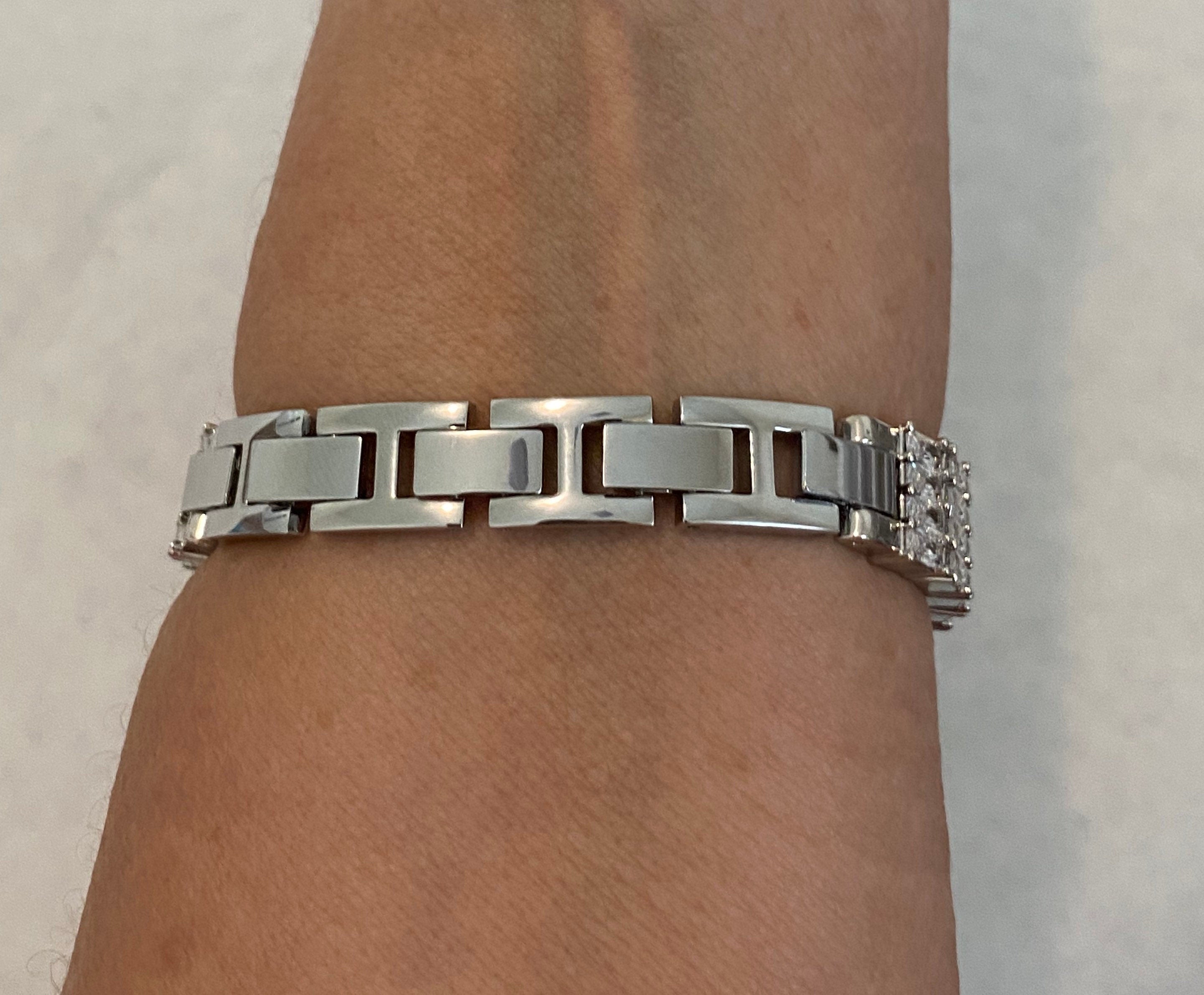 Silver Apple Watch Band Womens Swarovski Crystal & or Apple Watch Case Lab Diamond Baguettes Iphone Watch Cover Iwatch Candy Bling 38mm-45mm