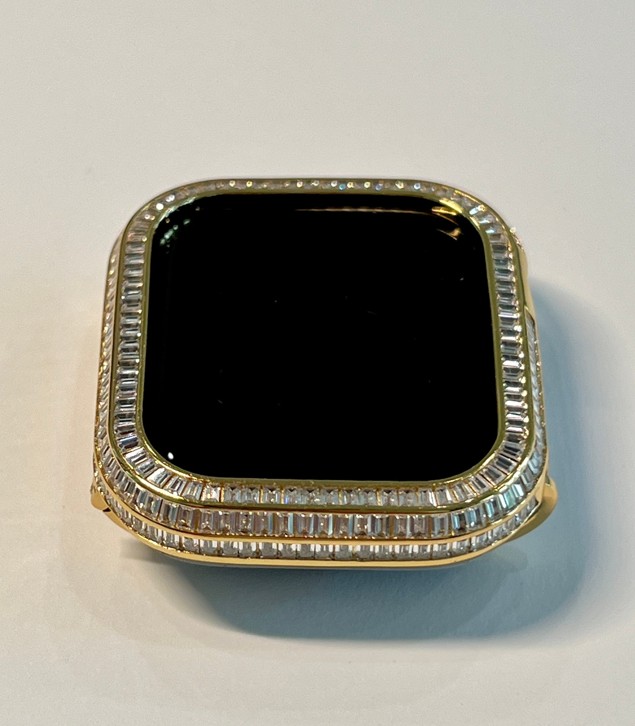 Designer Apple Watch Lab Diamond Bezel Cover Gold 40mm 41mm 44mm 45mm with 3 Rows of Baguettes Smartwatch Bumper Bling