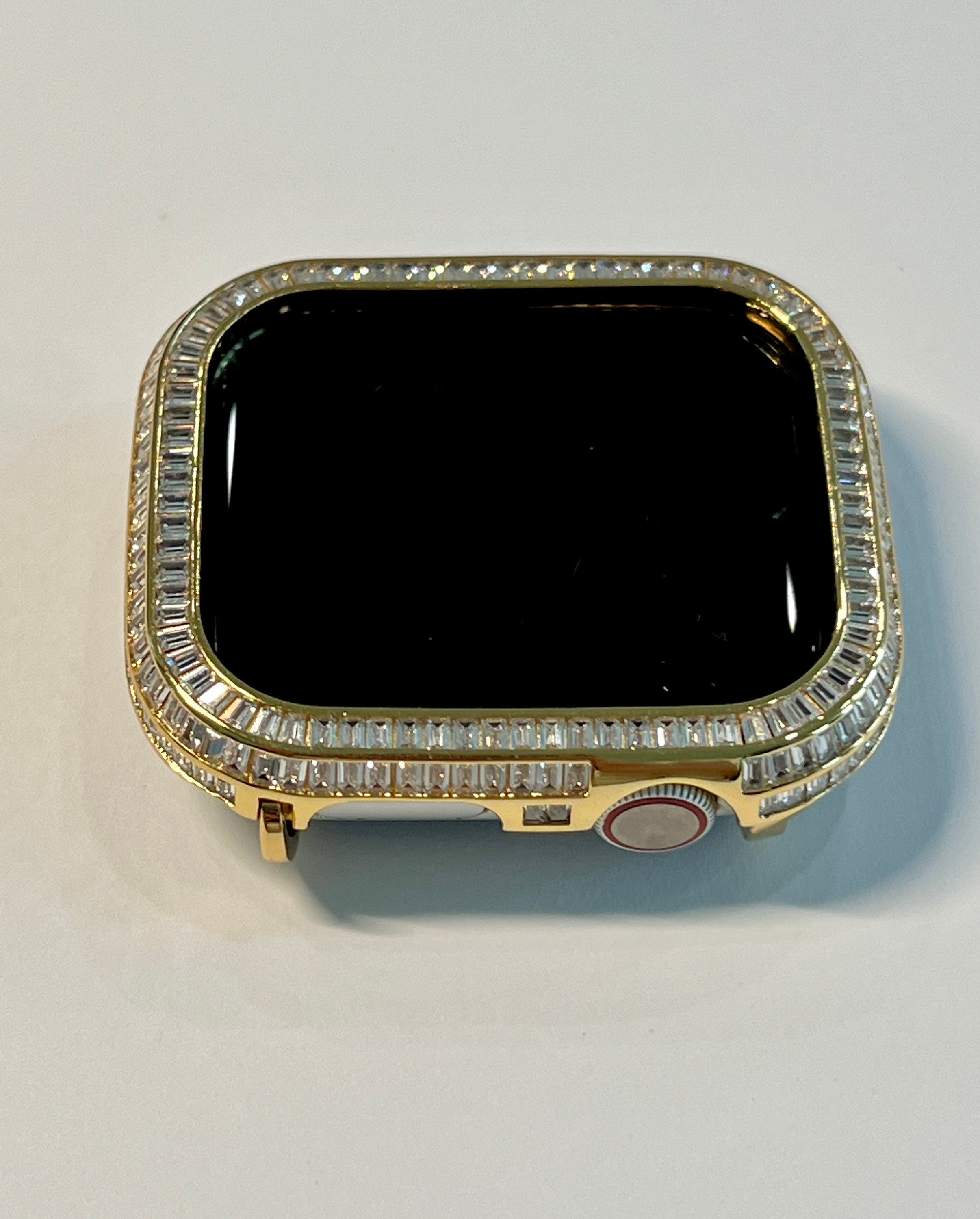 Designer Apple Watch Lab Diamond Bezel Cover Gold 40mm 41mm 44mm 45mm with 3 Rows of Baguettes Smartwatch Bumper Bling
