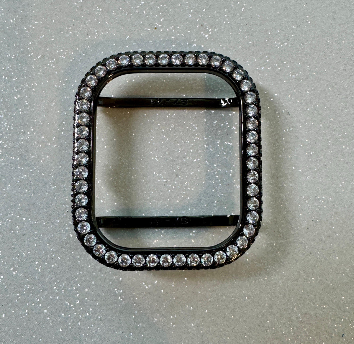 Black Apple Watch Cover 2.5mm Lab Diamond Bezel for Iphone Watch Case 38mm - 49mm Ultra Apple Watch Cover Protective Bumper Iwatch Candy