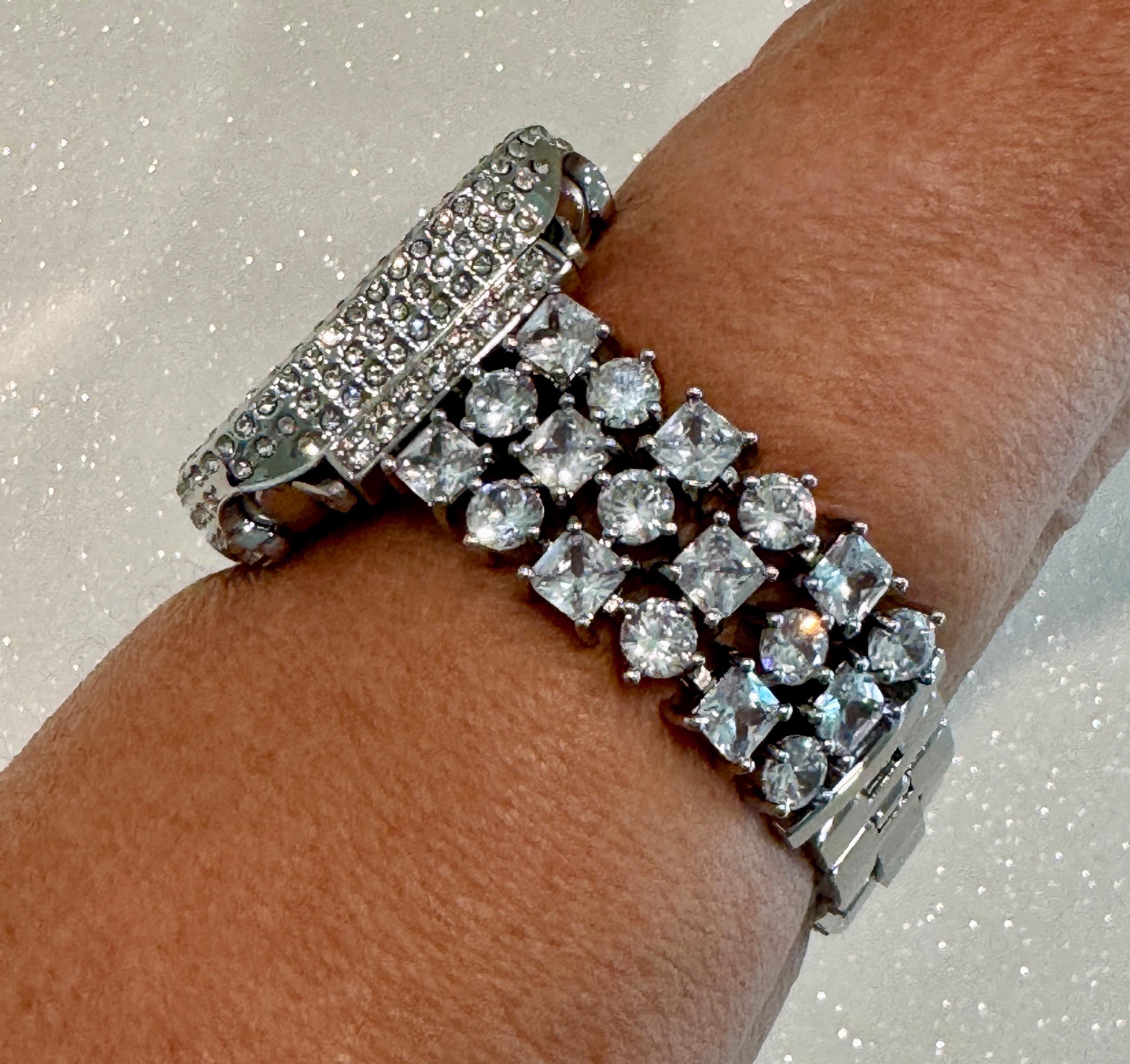 Series 10 Apple Watch Band Woman Silver Swarovski Crystal & or Apple Watch Cover Crystal Apple Watch Bezel 41mm42mm 45mm 46mm 49mm Protector