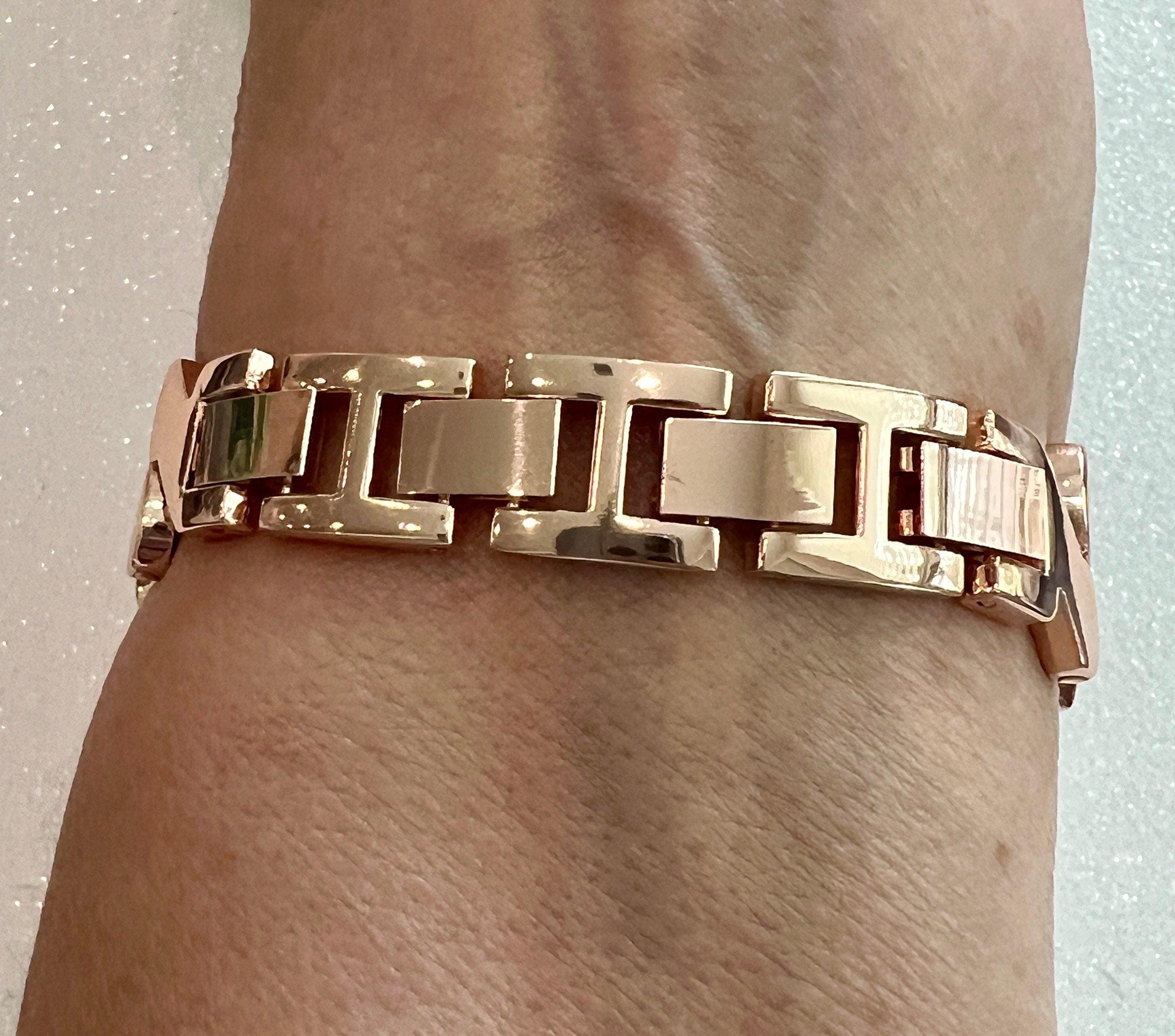 Luxury Apple Watch Band Women Rose Gold 38mm-45mm, Iwatch Phone band Bracelet & or Apple Watch Case Baguette Lab Diamond Bezel Minimalist