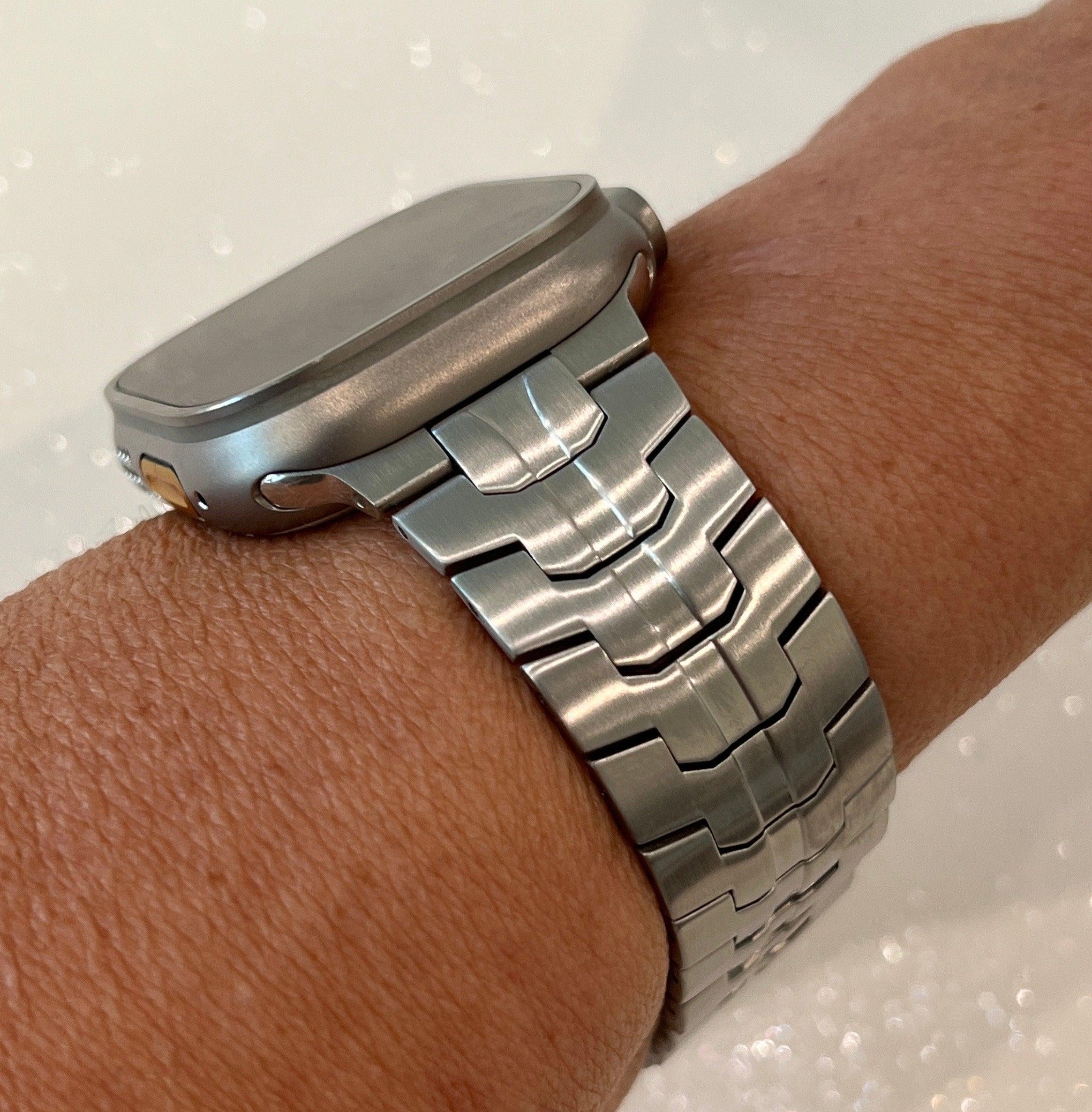 49mm Ultra Titanium Apple Watch Band Stainless Steel Buckle Ultra Apple Watch Band Men's Watch Band Silver