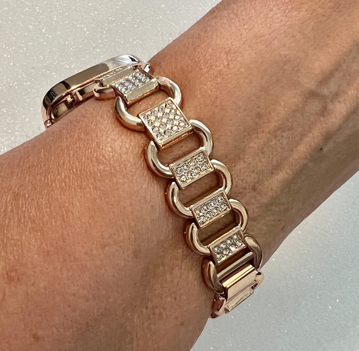 Gold Apple Watch Band Bracelet for Iphone Watch Swarovski Crystals & or Apple Watch Case Lab Diamond Baguettes 38mm-49mm Ultra Iwatch Candy