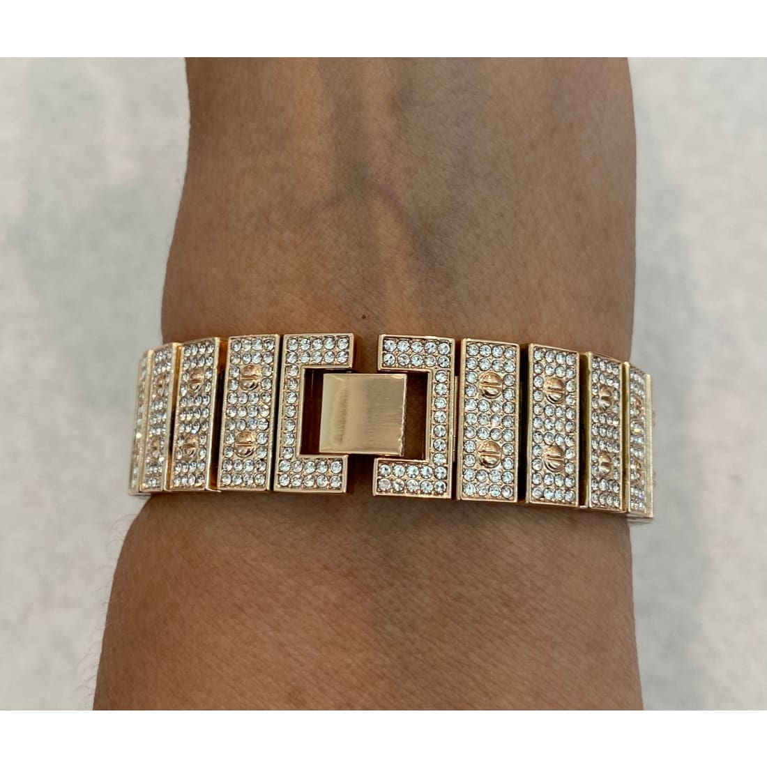 Series 7-8 Rose Gold Apple Watch Band Swarovski Crystal 41mm 45mm & or Lab Diamond Bezel Cover Bling for Smartwatch