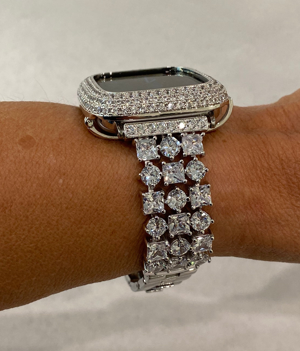 Series 2-11 Apple Watch Band 41mm 45mm 49mm Ultra Swarovski Crystals & or Lab Diamond Bezel Apple Watch Case Bumper Smartwatch Bling Silver