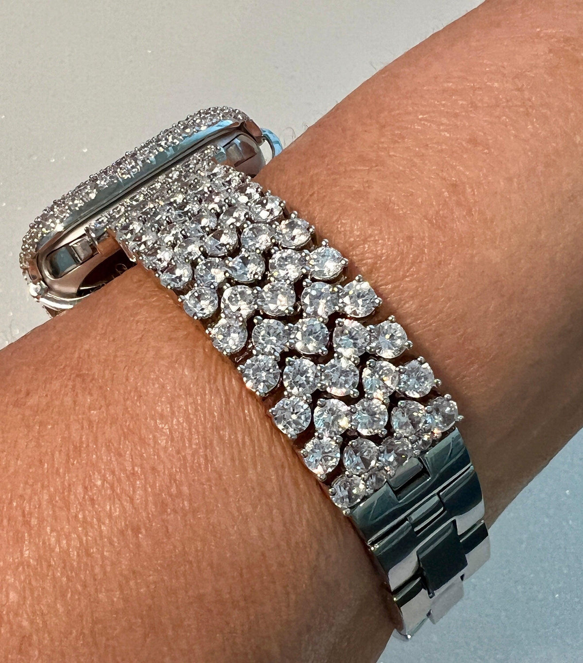 Iced Designer Apple Watch Band Womens Silver Bracelet & or Apple Watch Case Lab Diamond Bezel Iphone Watch Cover Iwatch Candy Bling