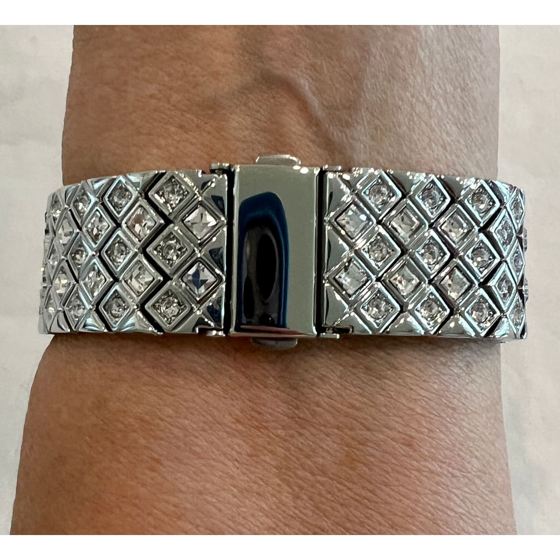 Series 1-8 Silver Apple Watch Band Swarovski Crystals 38 40 41 42 44 45mm & or Baguette Lab Diamond Bezel Cover Smartwatch Bumper - 40mm
